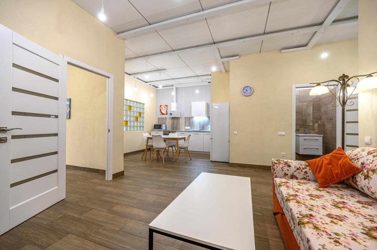 Gagarin Plaza 63 Apartment Odesa Exterior foto