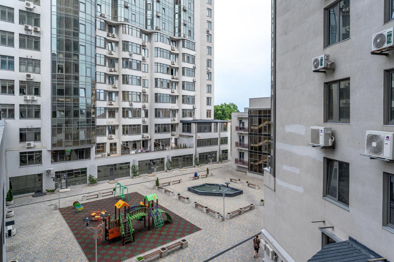 Gagarin Plaza 63 Apartment Odesa Exterior foto